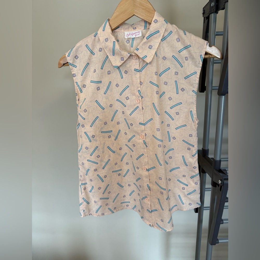 Vintage 80s/90s California Girl Sleeveless Blouse